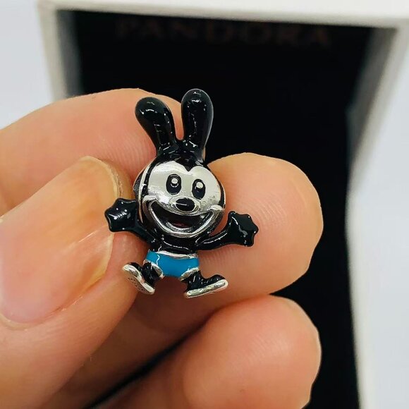✨🔥Pandora Disney Oswald The Lucky Rabbit Charm - Picture 1 of 5